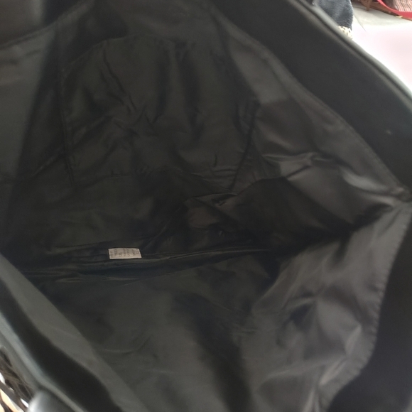 Victoria's Secret Love Victoria Black Fringe Tote Bag - Picture 6 of 9